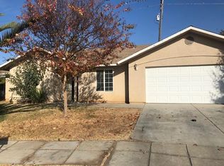 1221 Segovia Way, Madera, CA