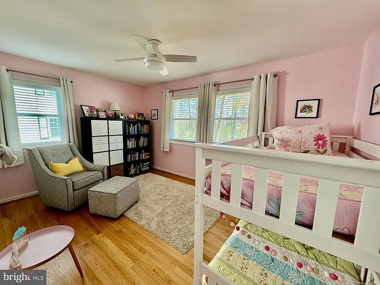 6910 Park Terrace Dr — Photo 23