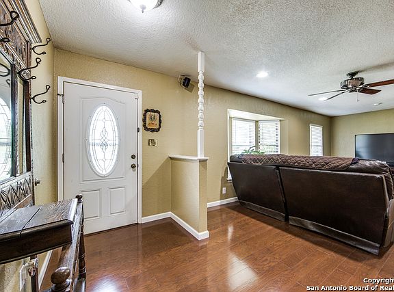 5th image of 4255 Summer Sun Ln