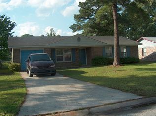 122 Mulberry Dr, Summerville, SC 29486