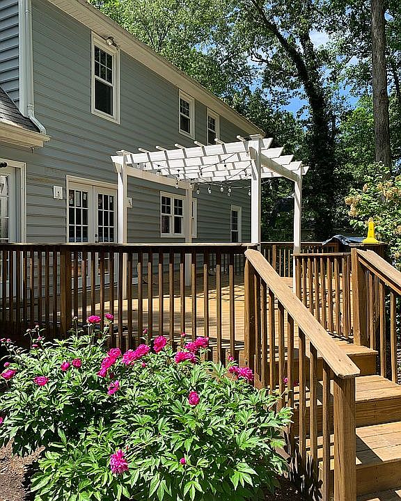 2nd image of 11840 Fairlington Ln