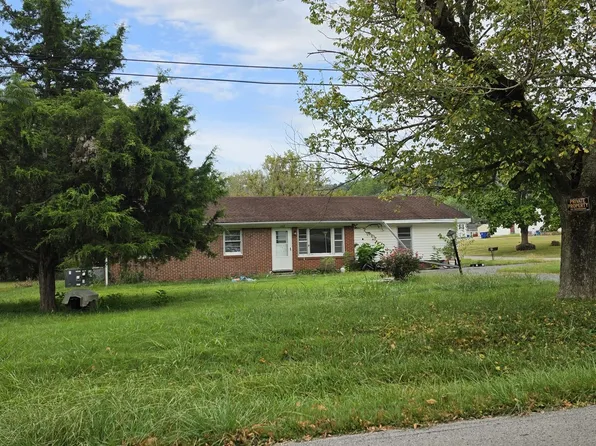 1302 E 1st St, Russellville, KY 42276