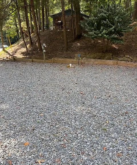 856 Ogden Dr — Photo 5
