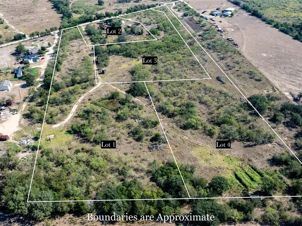 4 Track Rd, Dale, TX 78616