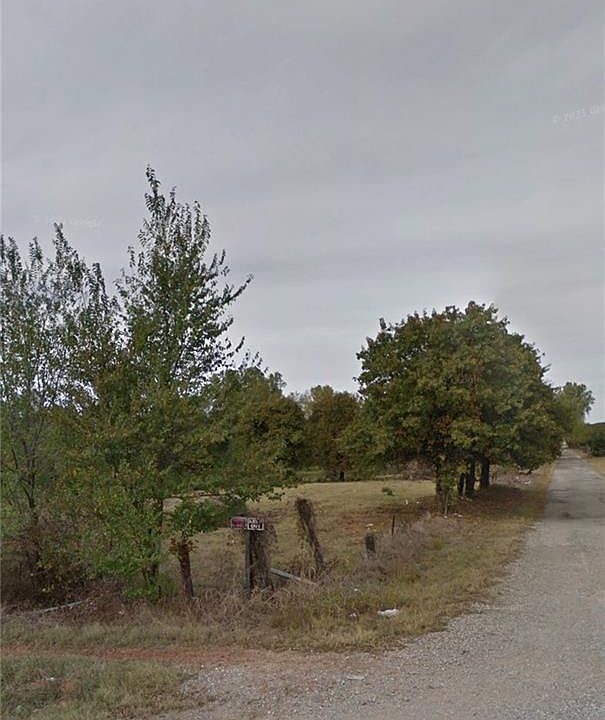 1st image of NE 50th St
