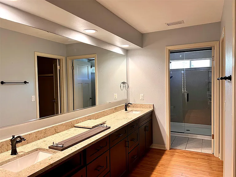 10608 Spicewood Club Dr — Photo 19