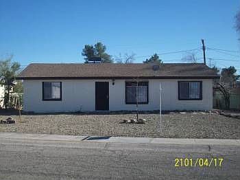 2nd image of 903 W Calle De Casas Lindas