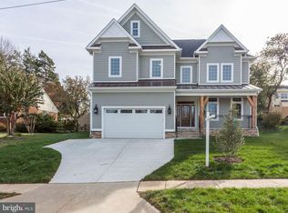 6715 Lumsden St, Mclean, VA 22101