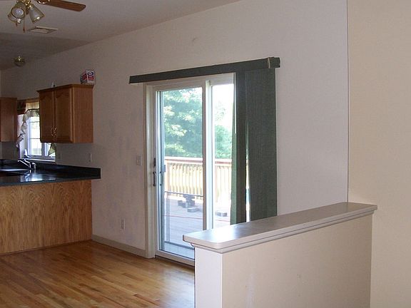 5th image of 29 Twin Island Cir