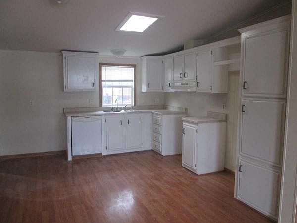 2nd image of 26323 Dakota Ln