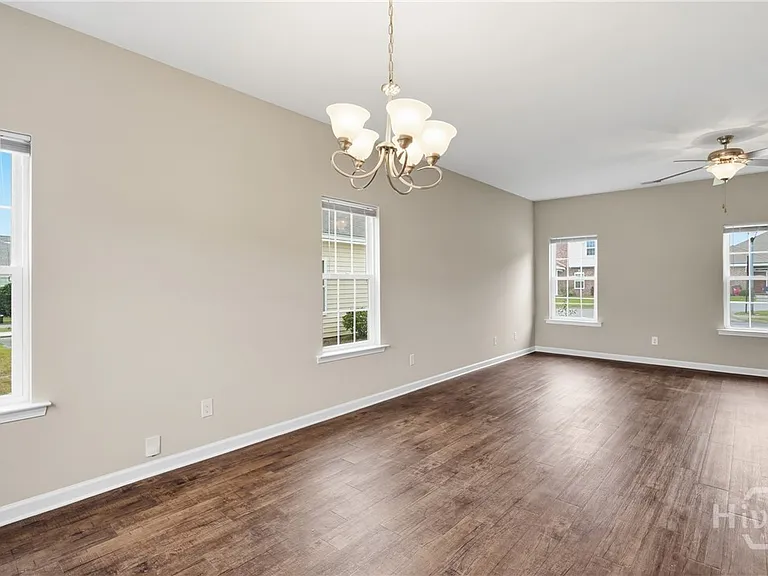 409 Olde Ivey Sq — Photo 3