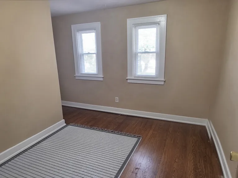 1661 Grant Ave — Photo 13
