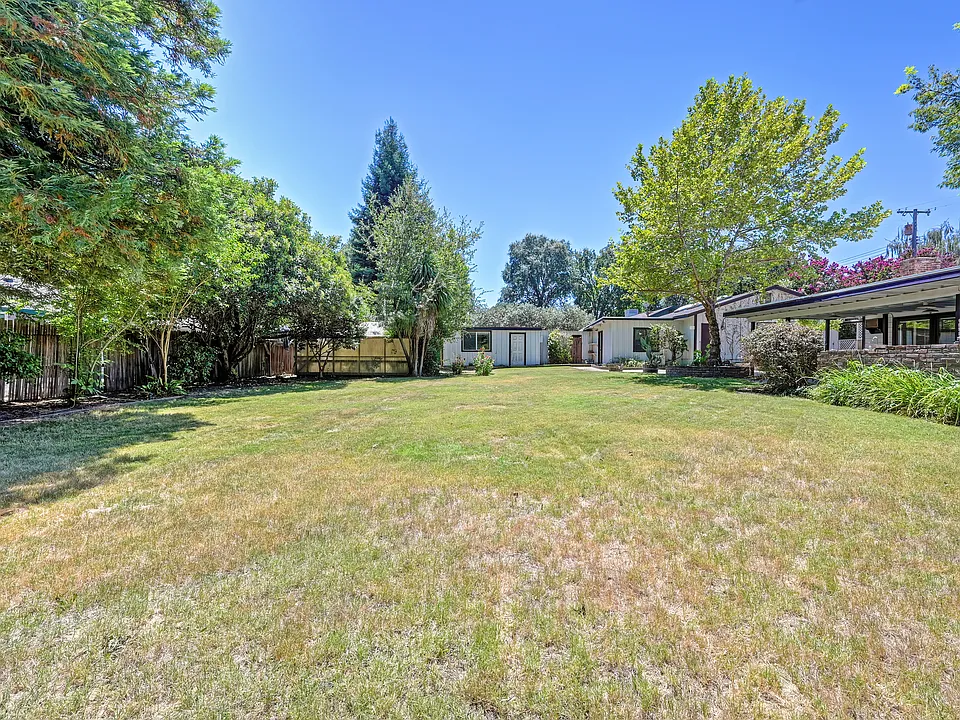 2832 Scandia Way
