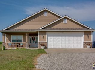 10105 NW 86th St, Silver Lake, KS 66539