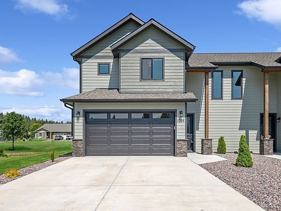 3rd image of 1066 Mill Creek Dr