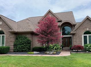 48436 Gladstone Rd, Canton, MI 48188