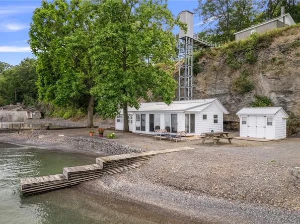 7075 Wyers Point Rd, Ovid, NY 14521