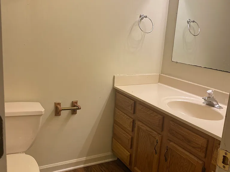 1233 Berdine Way — Photo 1