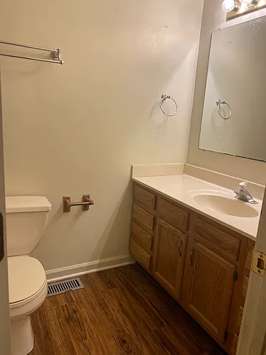 1233 Berdine Way Photo 1