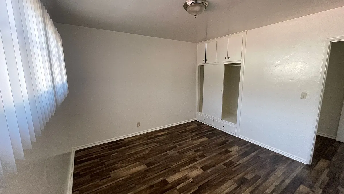 Building Photo - 790 Saint Louis Ave #794