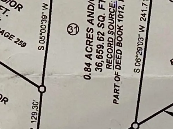 217 Woods Creek Dr, Somerset, KY 42503