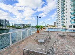 Residences On Hollywood B, Hollywood, FL 33019