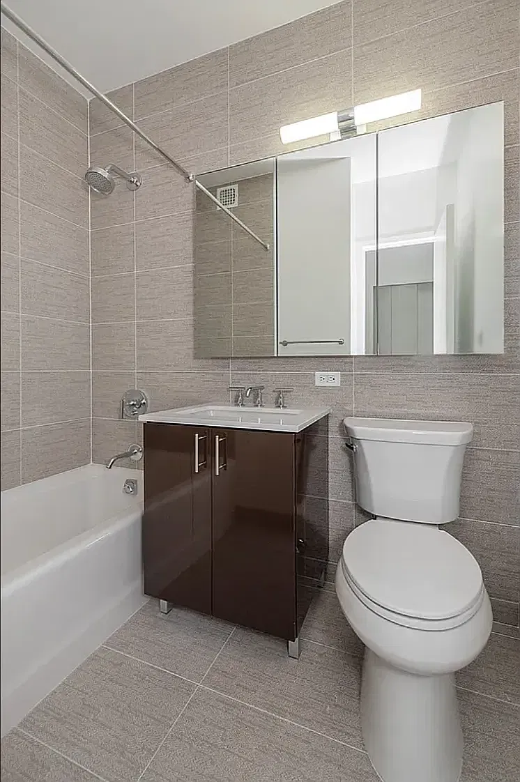 60 East 8th Street — Photo 3
