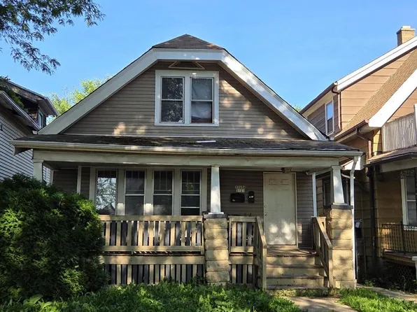 3223 North 36th STREET, Milwaukee, WI 53216