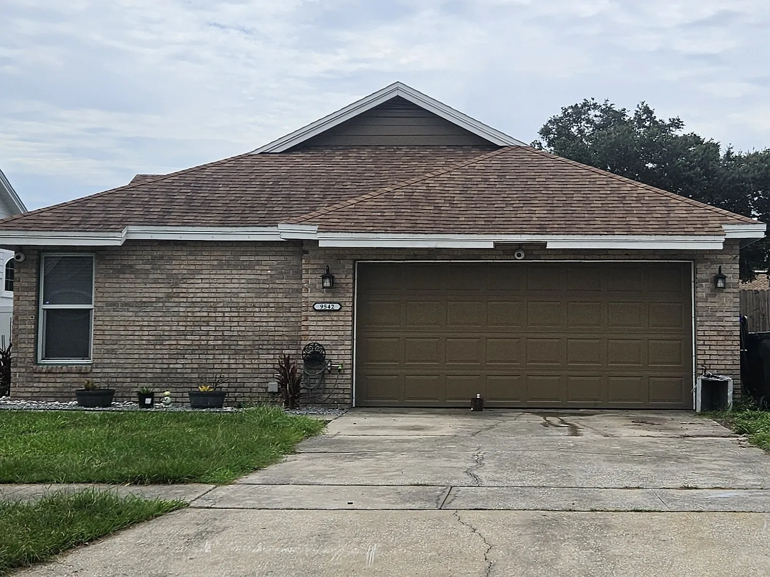 3 bed, 1352 sqft, $2,700 — Photo 1
