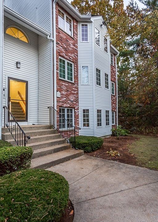 1st image of 116 Tall Oaks Dr Unit X