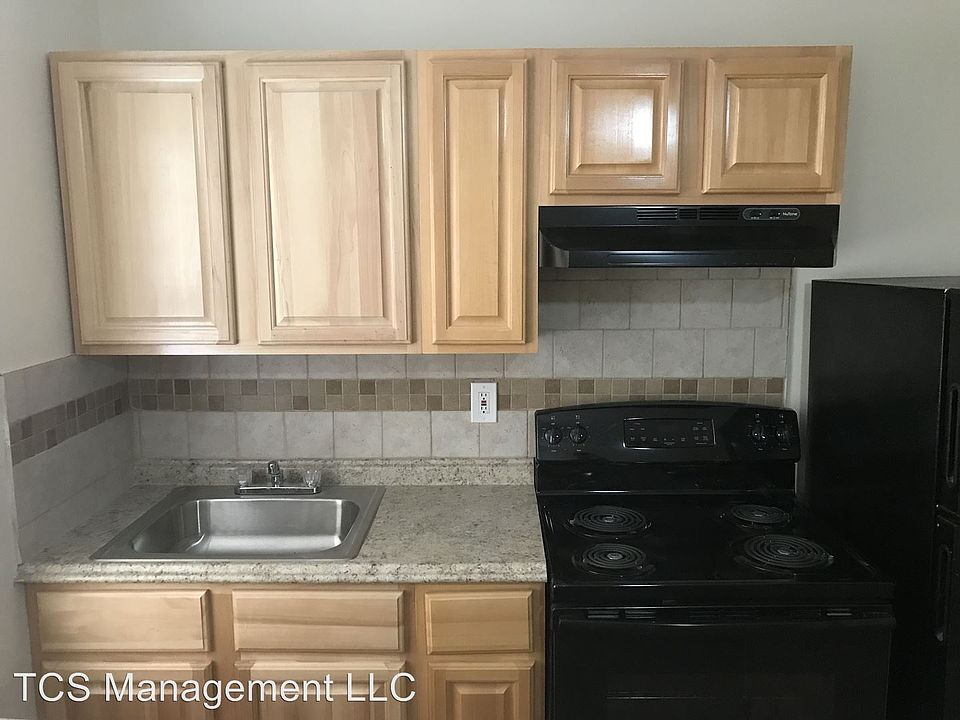 1st image of 3015 Richmond St APT 4