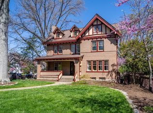 2532 Observatory Ave, Cincinnati, OH 45208