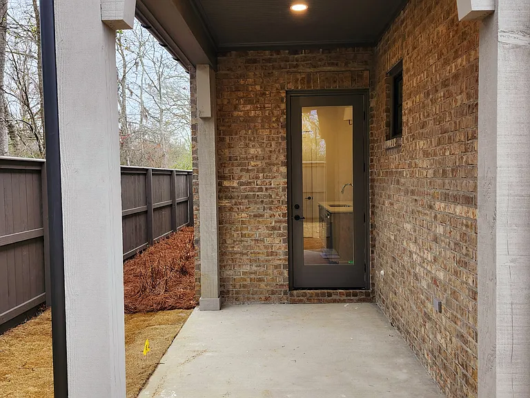 4401 Bloomsbury St — Photo 25