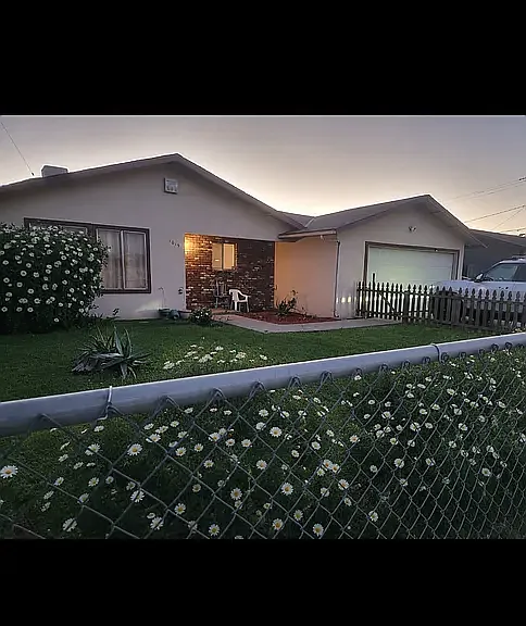 1019 S Demaree St — Photo 35