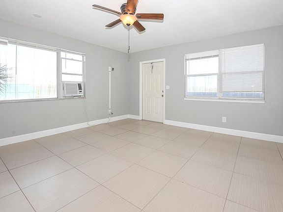 5th image of 3635 S Atlantic Ave #C3