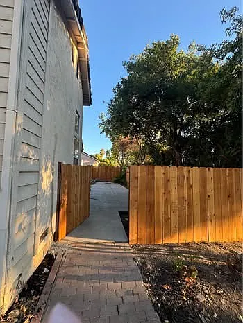Sir Lancelot Ct — Photo 30