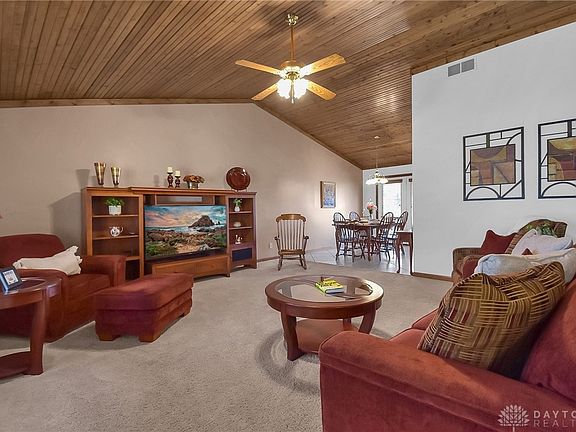 5th image of 2641 Sarsi Dr