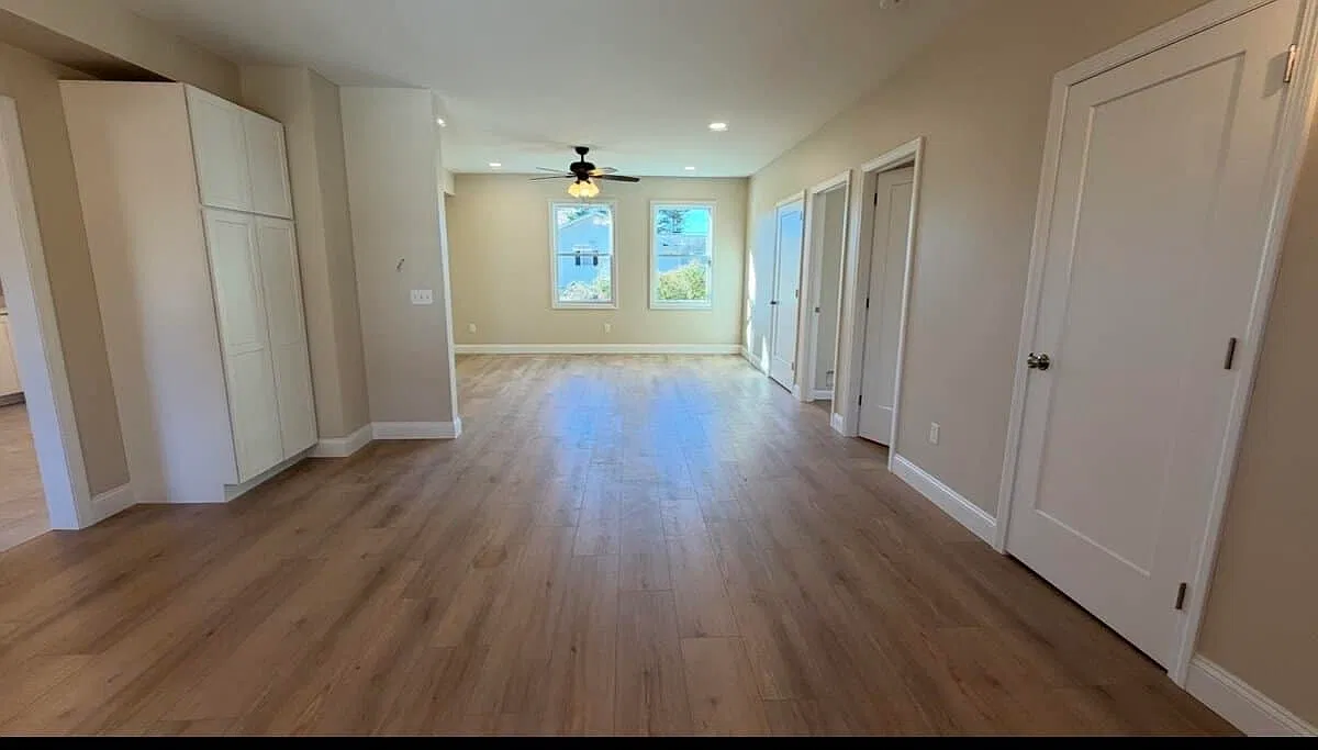 2 bed, 1400 sqft, $2,800 — Photo 4