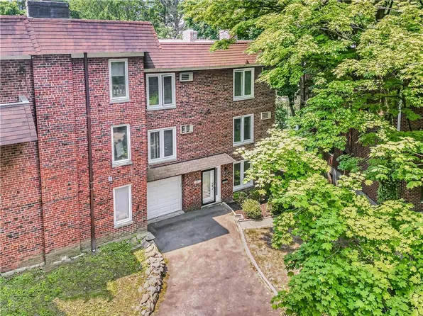 561 W 246th Street, Bronx, NY 10471