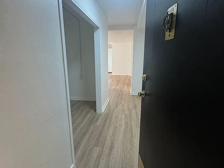 11720 Edgewater Dr #608 — Photo 13