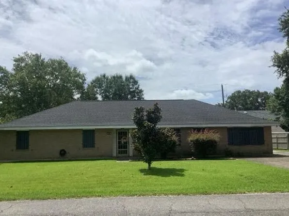 803 Levert Dr, Thibodaux, LA 70301