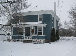 148 Seymour St, Sharon, WI 53585