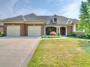 799 Woodside Ct, Villa Hills, KY