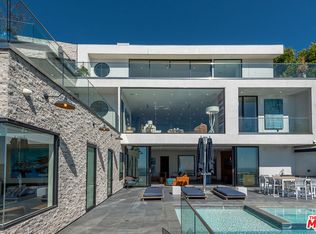 8800 Appian Way, Los Angeles, CA 90046