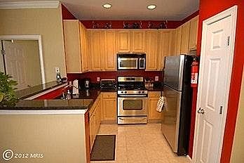 5th image of 2301 25th St S APT 403
