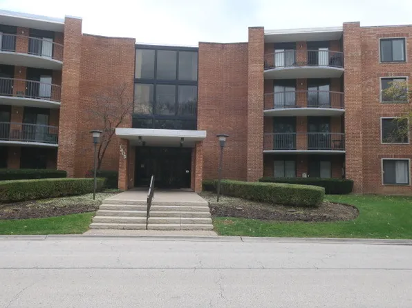 1605 E Central Rd Unit 322C, Arlington Heights, IL 60005