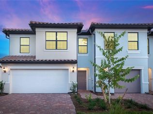 1694 Lake Jessup Cir, Cape Coral, FL 33909
