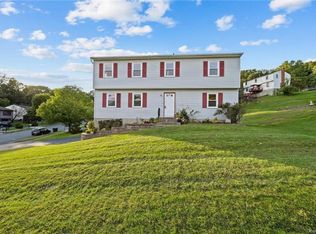 4 King St, Monroe, NY 10950