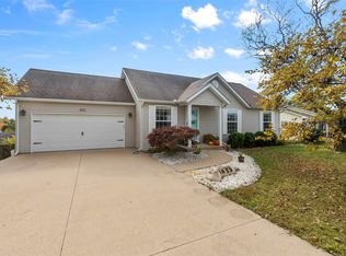 1823 Ridge Rd, Jackson, MO 63755