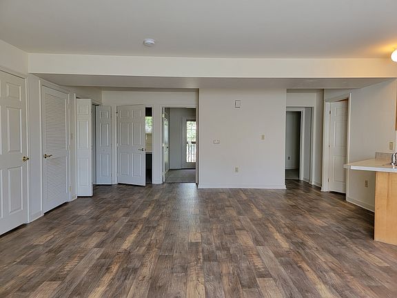 4th image of 187 Tom Ave APT D
